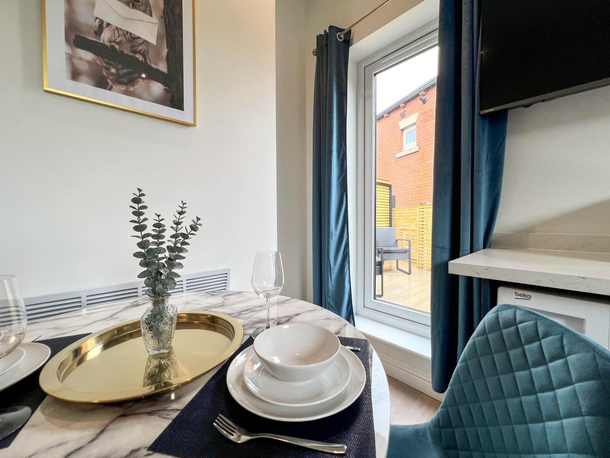 Hanover Apartments - Stylish 1 Bedroom Suites, Sheffield City Centre - Hosted By Stay Host Save المظهر الخارجي الصورة